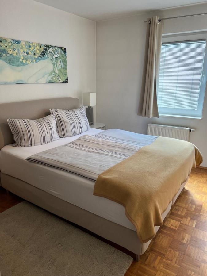 Apartmenthaus Zentrum Komfort Apartments Mit Minikuchen Verschiedener Grossen Kassel Exterior foto