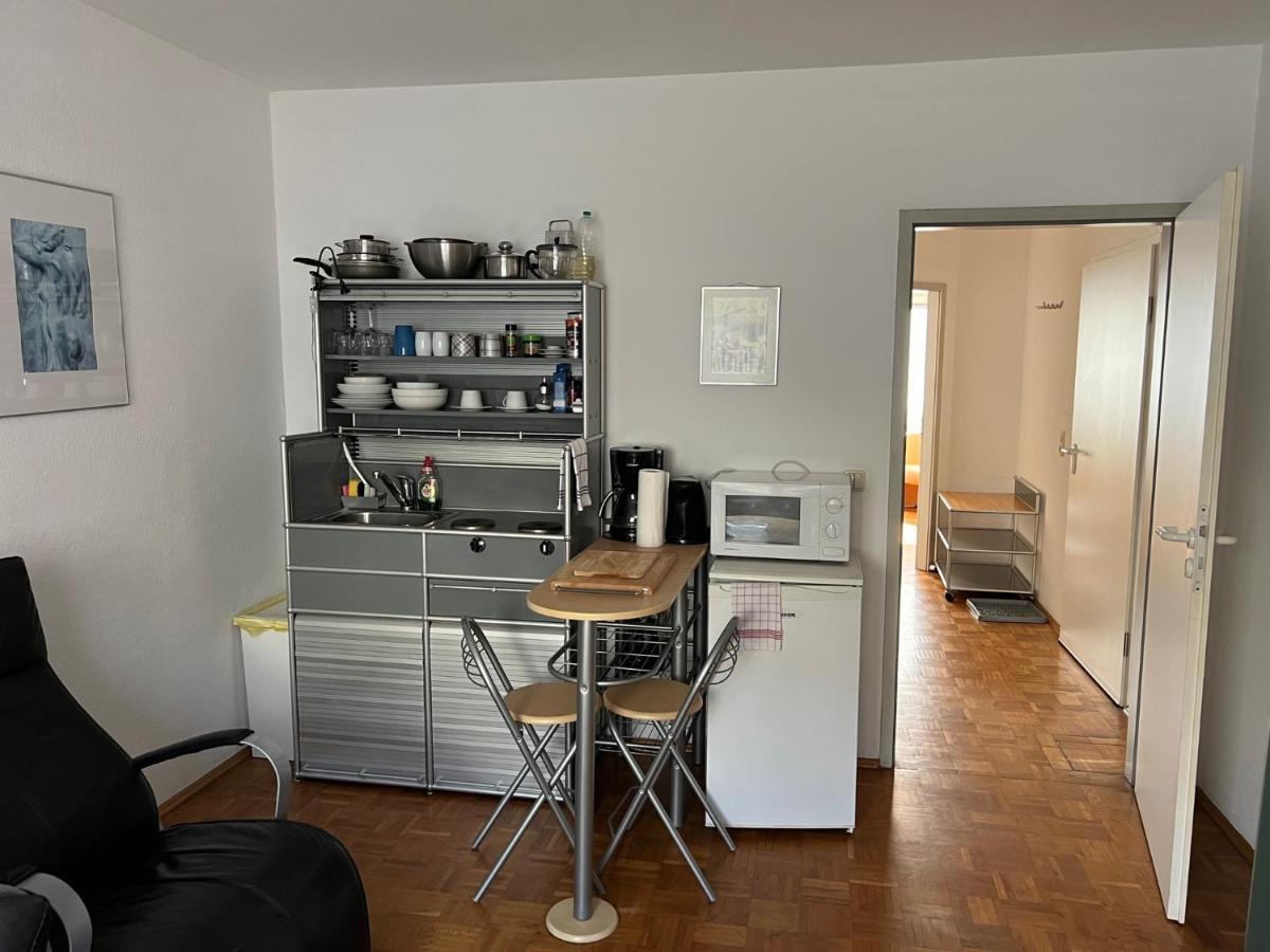 Apartmenthaus Zentrum Komfort Apartments Mit Minikuchen Verschiedener Grossen Kassel Exterior foto